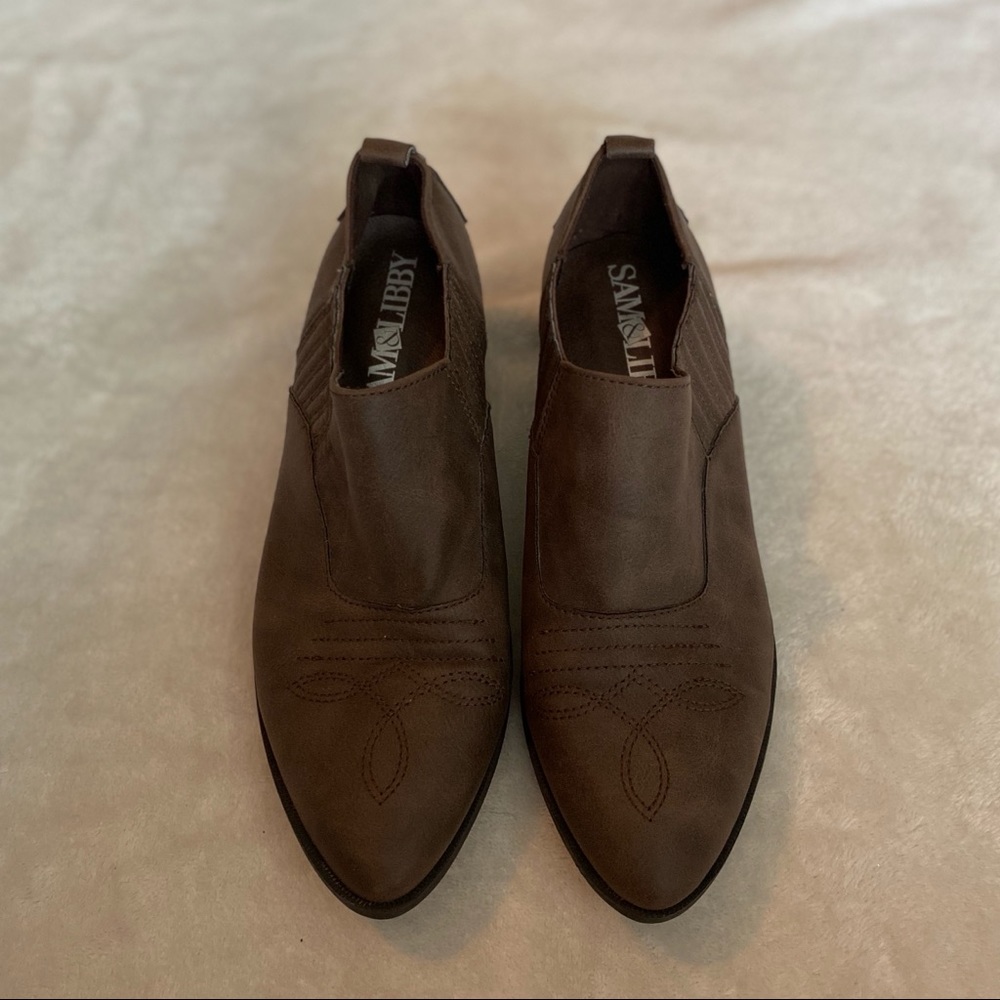 Ankle boots